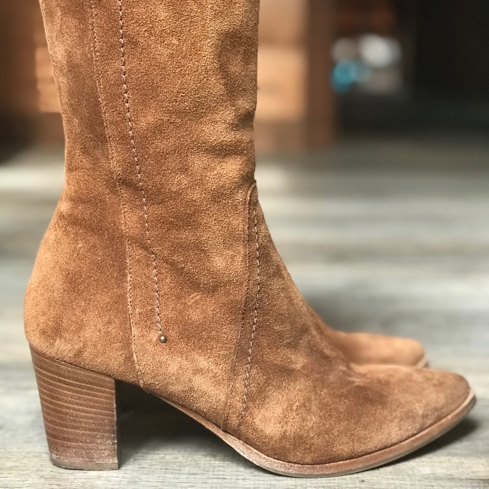 Stunning,Italieau tall ankle boot Waterproof Sz. 9